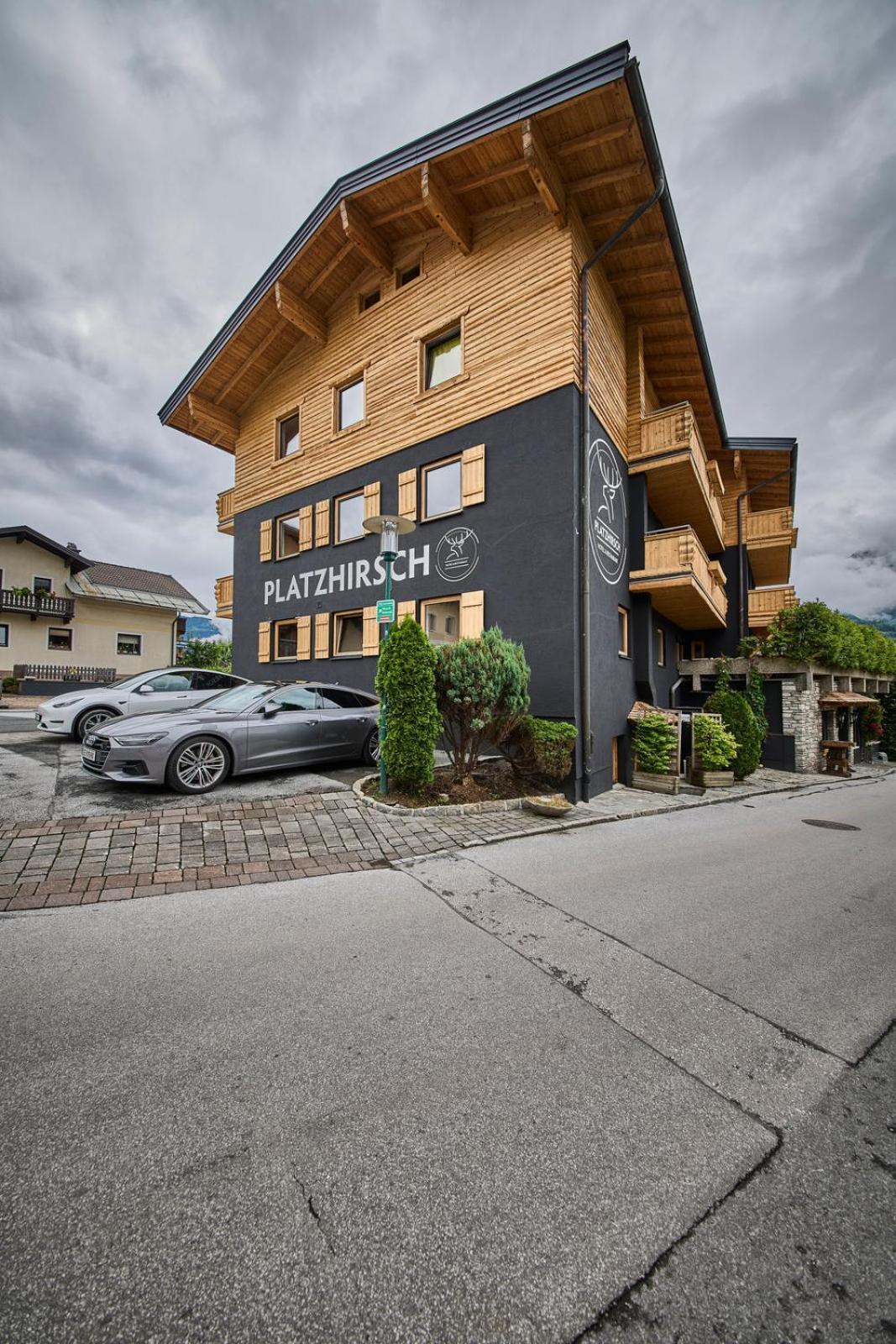 Platzhirsch Rooms - B&B - Self Check-In Piesendorf Exterior photo