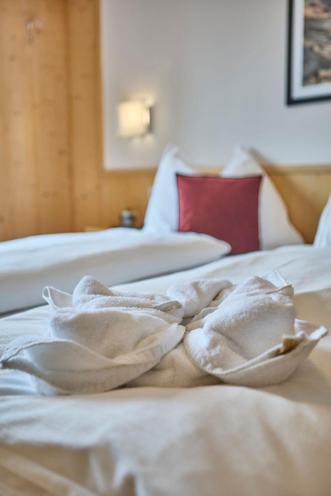 Platzhirsch Rooms - B&B - Self Check-In Piesendorf Exterior photo