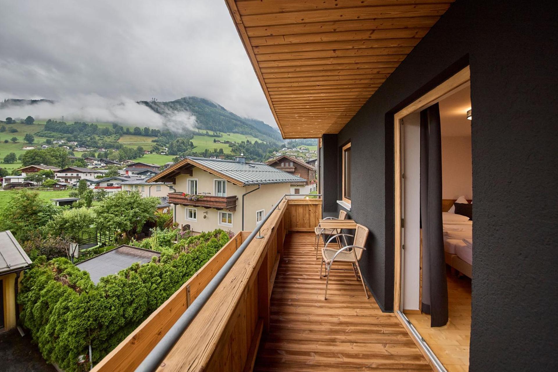 Platzhirsch Rooms - B&B - Self Check-In Piesendorf Exterior photo
